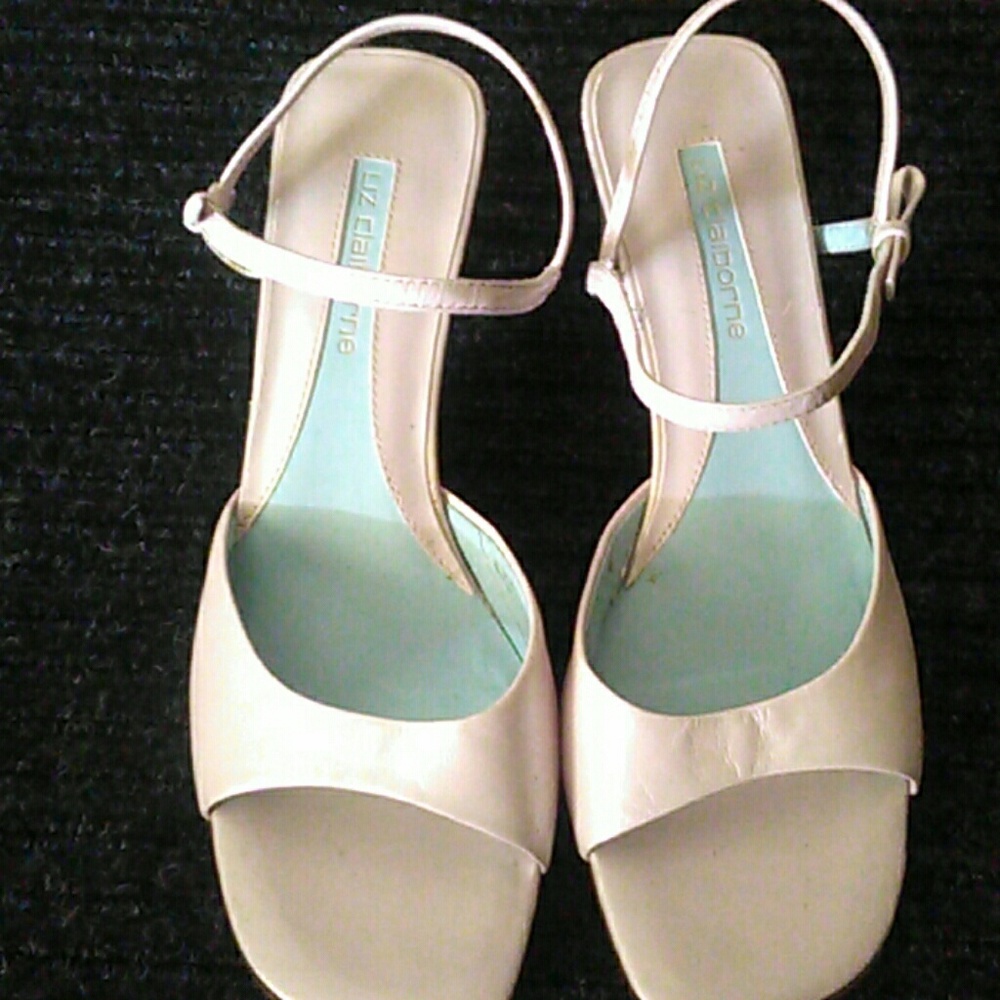 Liz Claiborne Sling Back Shoes